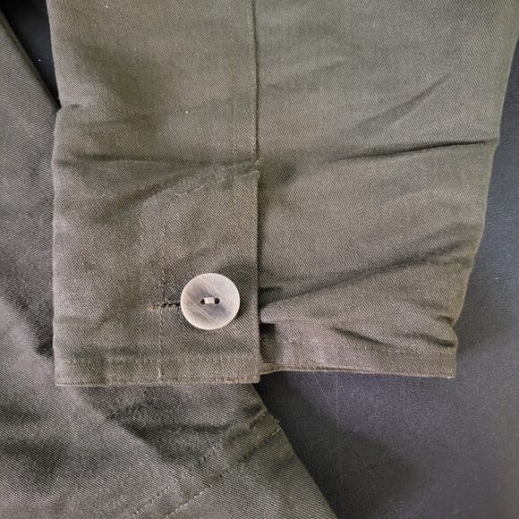 Freeport Studio Large green long sleeve button up shirt - Picture 5 of 5